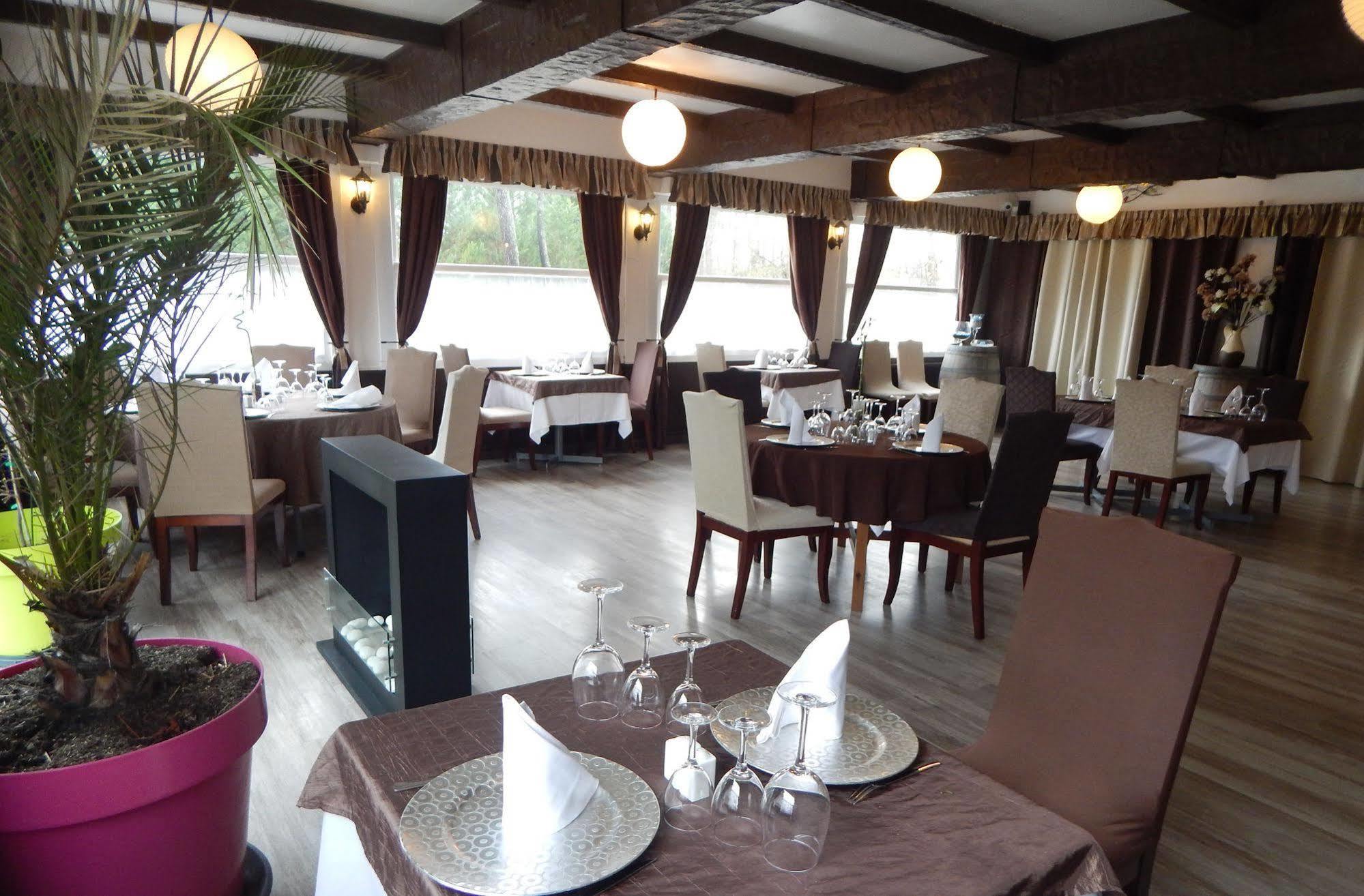 The Originals Boutique, Hotel Lakeside, Biscarrosse , Lac Parentis-en-Born Exterior photo
